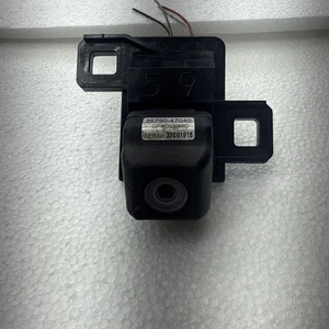 OEM for 10-15 Toyota Prius Plug-In V Reverse Backup Parking Camera 86790-47040 - Picture 1 of 5