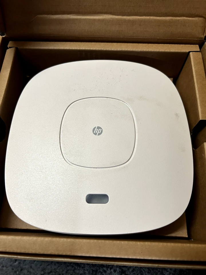 HP 425 Wireless 802.11n (WW) AP JG654A Wireless AP with brackets, No Accessories - Image 1 of 3