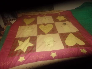 Trapunta FEDE, AMICI DI FAMIGLIA E PUPAZZO DI NEVE 49 X 58 - Foto 1 di 3