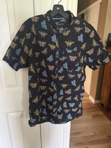 Empyre All Over Butterfly Print Black Short Sleeve Button Up Shirt Size Large - Picture 1 of 5