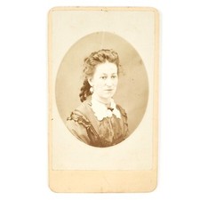 Plainfield New Jersey Woman CDV Photo c1865 Antique Thorn Portrait Card D1302