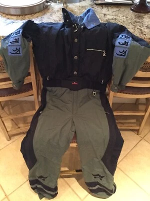 Traje de esquí Bogner para hombre traje de snowboard talla 40. Diseño de inspiración asiática muy único Foto 1 de 4