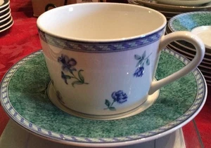 Mikasa Ultima Porzellan, Tasse und Untertasse, blaues Medley, HK243, EUC - Bild 1 von 1