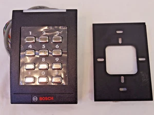 BOSCH HID Model RK40C Keypad - Picture 1 of 9