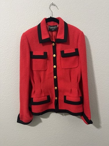 Giacca blazer vintage Chanel anni 80 tweed rosso nero con logo FR 38