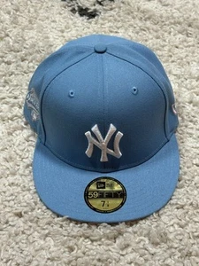 New Era Cooperstown Collection New York Yankees 1996 World Series Fitted Hat - Picture 1 of 11