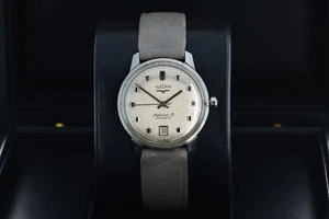 Vulcain Meteor III Vintage Automatic 34,5mm, Silver Dial - Stainless Steel - Bild 1 von 11