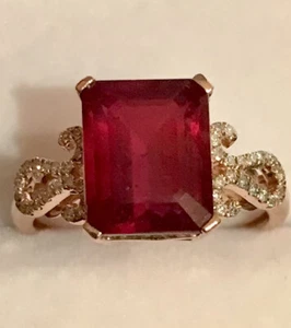 Anillo de oro rosa liso de 4,60 quilates corte esmeralda natural de 4,60 quilates - Imagen 1 de 11