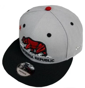 New Era California Republic Gris Negro Rojo Snapback Cap 9Fifty 950 Limitado - Imagen 1 de 2