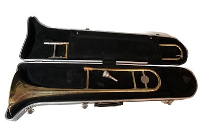 Vintage Selmer Bundy Trombone & Mouthpiece Wi...