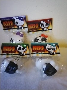 Muñecas de vinilo Medicom Sanrio Kiss Hello Kitty - Juego de 4 nuevas en paquete - Imagen 1 de 6