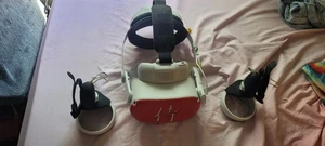 oculus quest 2 128gb with controllers And Extras - Picture 1 of 6