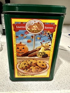 VTG Nestle Toll House Cookies Limited Edition 4 Seasons Collector Tin - Used✔ - Picture 1 of 7