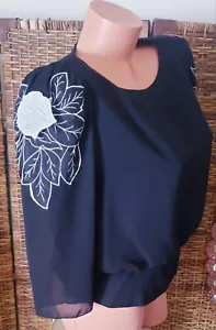 Camicia blusa nera bianca vintage anni 80 splendida trasparente 3D rosa bottoni dietro taglia M - Foto 1 di 8