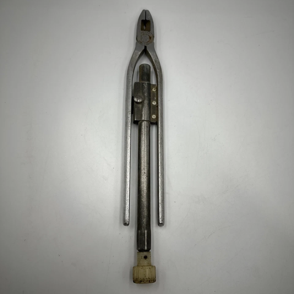 MILBAR SAFETY WIRE TWISTER PLIERS SAFETY TWIST MADE IN USA - Image 1 of 4