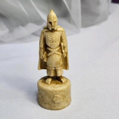 Merry Gondor Knight Replacement Chess Piece Lord of The Rings Return of the King - Image 1 of 4