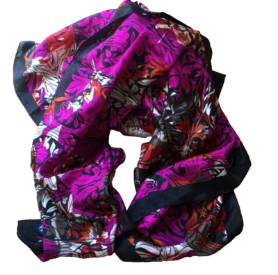 Bufanda de seda floral vívida vintage de miel púrpura fucsia colorida abstracta cuadrada de Japón Foto 1 de 4