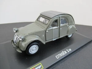 Bburago 1:32 Die Cast Citroen 2CV Pato Art No 18-43203 - Imagen 1 de 1