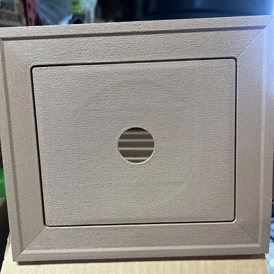 Vinyl Siding J-BLOCK American Walnut UNIBLOCK MOUNTING BLOCK 8.25"x7.25"x1.25" - Image 1 of 4