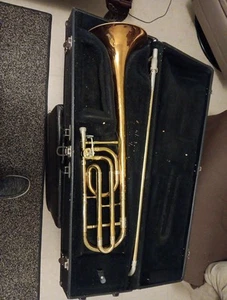 Conn From one. Used For 1 Year - Picture 1 of 1