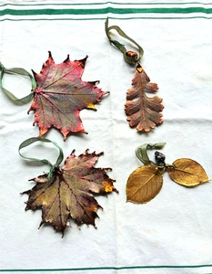 Menge 4 Vintage TAUCHTE BLÄTTER echte Blätter Band Ornamente HERBST Erntedank HERBST - Bild 1 von 5