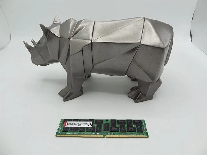 Kingston KTH-PL424/32G 32GB DDR4-2400MHz Reg ECC Memory - Image 1 of 1