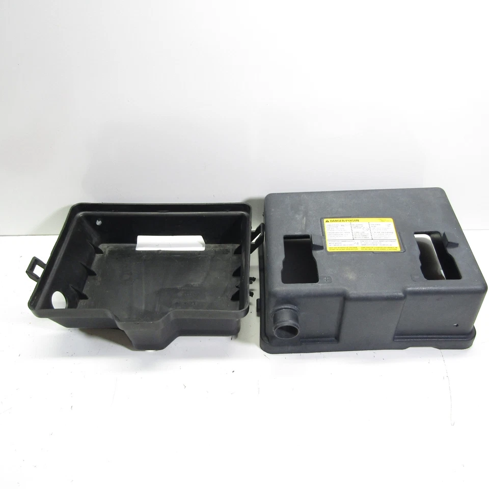 Cubierta superior de caja de batería Chevy Colorado 2004-2012 con Hummer inferior H3 GMC Canyon Foto 1 de 4