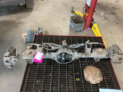 Jeep TJ Wrangler OEM Rubicon Dana 44 Rear Axle w Tru-Lok Locker 2003-2006 056433 - Image 1 of 4