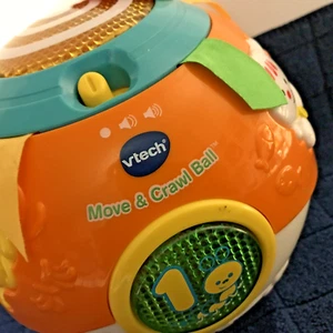 VTech Move and Crawl BABY BALL Lights, Music & Sounds Excellent Condition - Picture 1 of 8