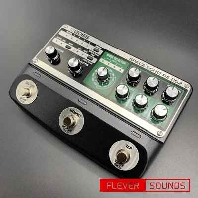Boss RE-202 Space Echo Guitar Effects Pedal - Image 1 of 4