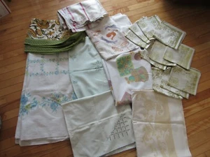 8 Vintage Tablecloths Cotton Linen Embroidered Floral & 10 Damask Napkins Lot - Picture 1 of 9
