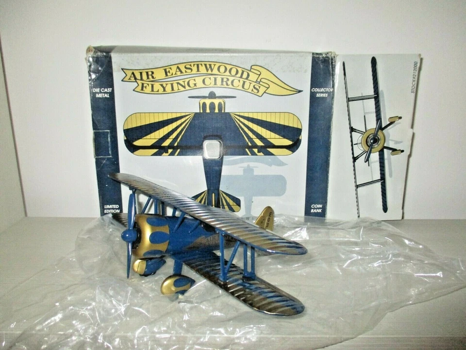 STEARMAN BI-PLANEAIR EASTWOOD FLYING CIRCUS SPEC CAST  - Immagine 1 di 3