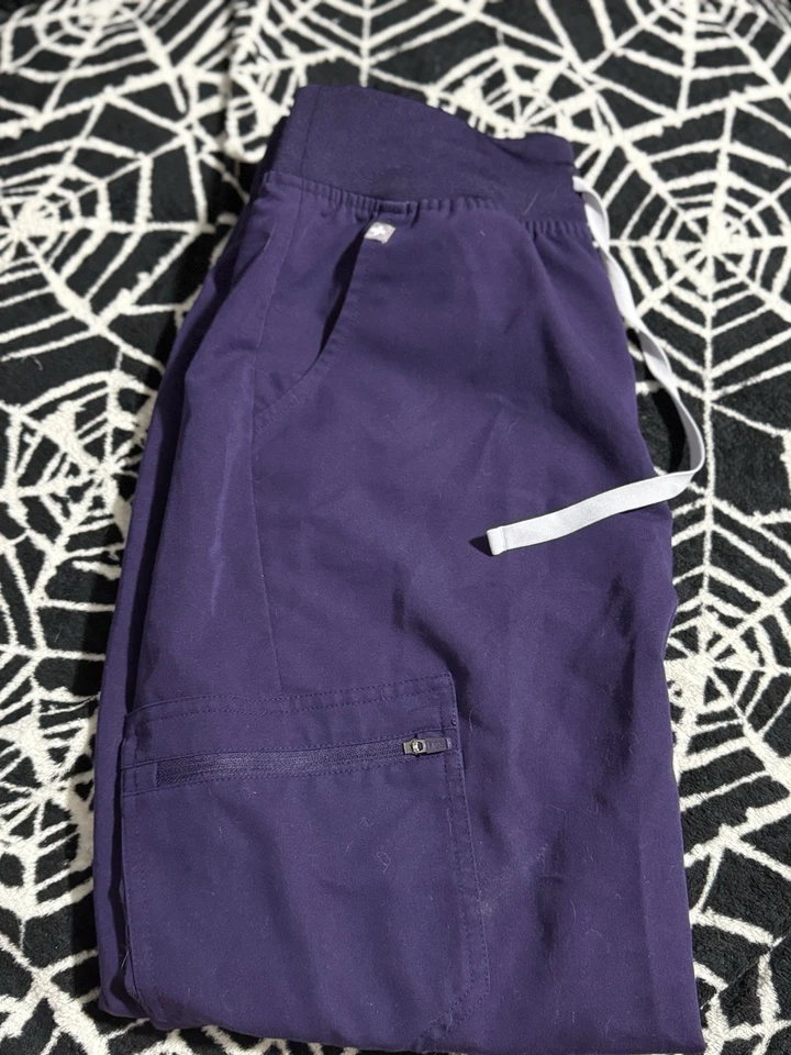 Pantalones Médicos FIGS Púrpura Jam Cintura Alta Zamora Jogger Para Mujer Talla Med” Foto 1 de 3