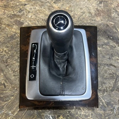 12-14 Mercedes W204 C250 C300 C350 palanca de cambios negra OEM Foto 1 de 4
