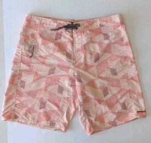 PATAGONIA Board Shorts Logo Men's Size 38 x 10 inch Inseam  - Picture 1 of 7