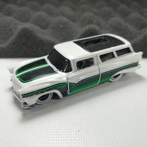 8 Kisten 1956 Ford Parklane Hot Wheels 2020 weiß 1:64 lose Diecast - Bild 1 von 9
