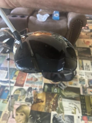 Great Starter Set with Good Quality Clubs   Driver, Ping 3- PW.   Putter And Bag - Image 1 of 4