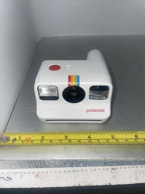 Polaroid Go Instant Camera Generation 2 - White Built In Flash & Auto Exposure - Image 1 of 4