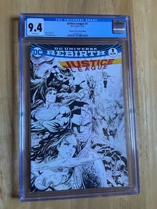 JUSTICE LEAGUE #1 DYNAMIC FORCES EDITION - CGC 9.4! - Bild 1 von 5