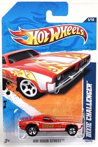 Hot Wheels Dixie Challenger HW Main Street 2011 Series - T9872 NRFP Red 1:64 - Picture 1 of 4