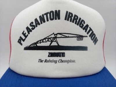 Pleasanton Irrigation Vintage Rojo Trucker Sombrero Gorra Malla Ajustable A Presión Espalda Foto 1 de 4