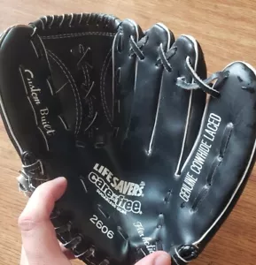 Vintage OAKLAND ATHLETICS A's RHT BASEBALL GLOVE Lifesavers Carefree Promo 2606 - Picture 1 of 4