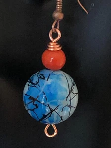 Painted glass bead earrings / copper wire blue glass bead earrings / handmade. - Picture 1 of 11