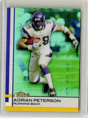 2009 TOPPS FINEST GREEN REFRACTOR #25 - ADRIAN PETERSON #ED 134/199 - Image 1 of 2