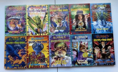 Lot of 10 Vtg RL Stine Ghosts of Fear Street  3-8, 10-13 paperback 1st printing Foto 1 de 4