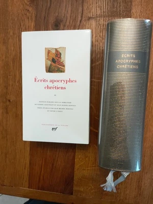 LA PLÉIADE LIVRE ÉCRITS APOCRYPHES CHRÉTIENS  VOL 2  EDITION 2006 - Photo 1/4