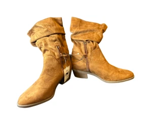US7 -ROLL DOWN BOOTS IN TOBACCO SUEDE, WRINKLED MID CALF, LOOSE FIT, LOW HILL - Picture 1 of 9