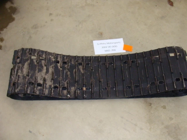 02 SKI DOO SKIDOO MXZ 700 01 00 600 504151917 PISTA DE TRANSMISIÓN DE GOMA 800 500 15X121 Foto 1 de 4