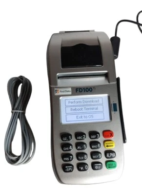 First Data FD100 Point of Sale Credit Card Terminal Swipe Reader. Good condition - Image 1 of 4