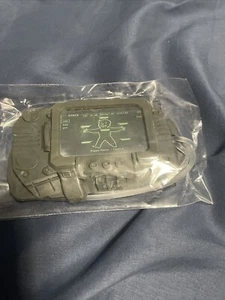 Pipboy Luggage Tag - Foto 1 di 1